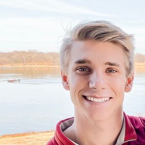 Meet your Posher, Cole